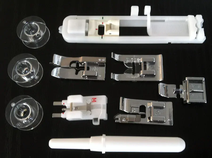 Šicí stroj Brother NV1100  