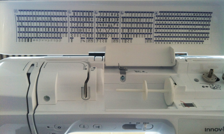 Šicí stroj Brother NV1300 